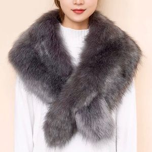 ✨Fabulous Faux Fur Stole / Scarf / Wrap✨